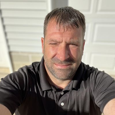 Dan, 48