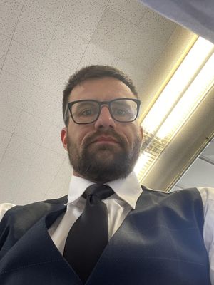 Alex, 36