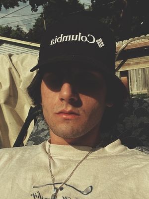 Josh, 24