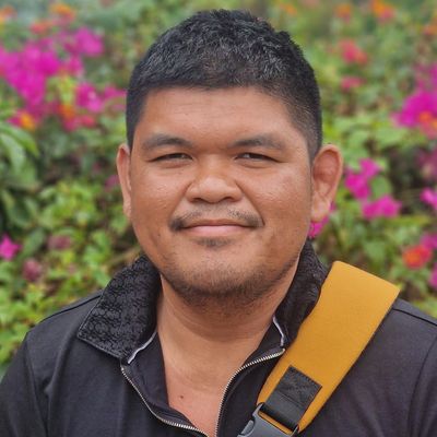 Zeus, 33