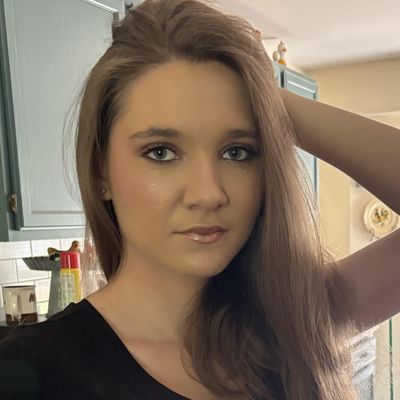 Jasmine, 24