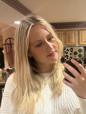 Katie, 24