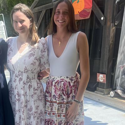 Marie, 35