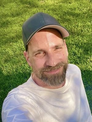 Cedric, 61
