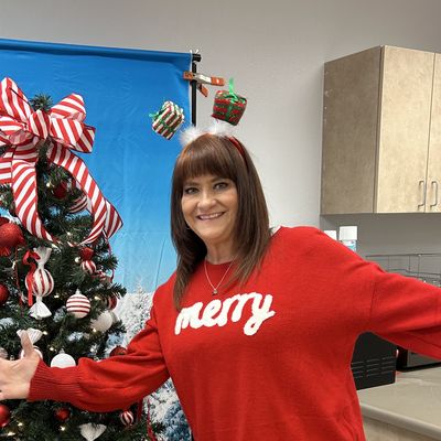 Carolyn, 57