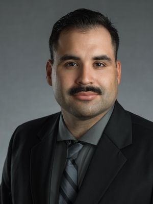 Christian, 32