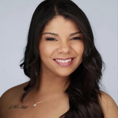 Esther, 28