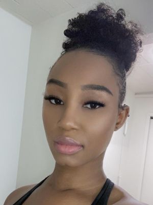 Lea, 30