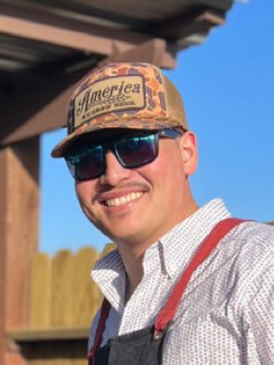 Robert, 26