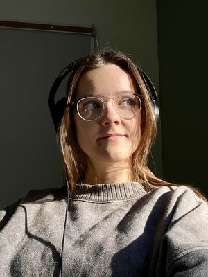 Jenaya, 21