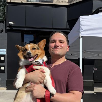 Dominic, 30