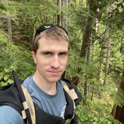 Connor, 28