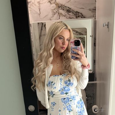 Claudia, 29