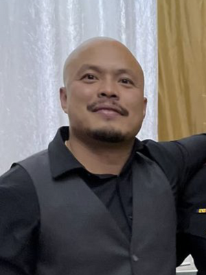 Van, 39