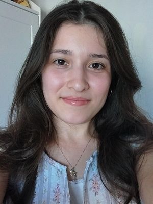 Natalie, 25