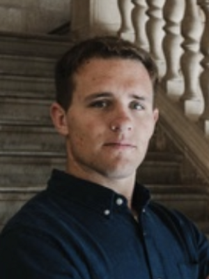 Sebastian, 24