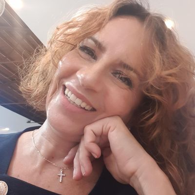 Ana, 59