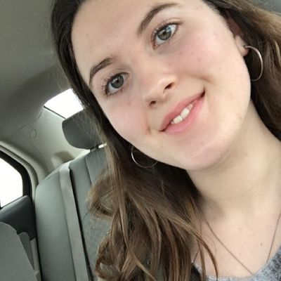 Katelyn, 19