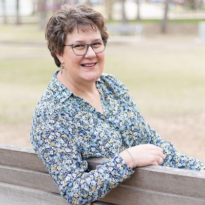Anne, 62