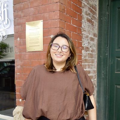 Ally, 23