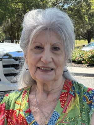Claudia, 85