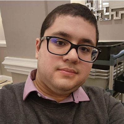 Jorge, 34