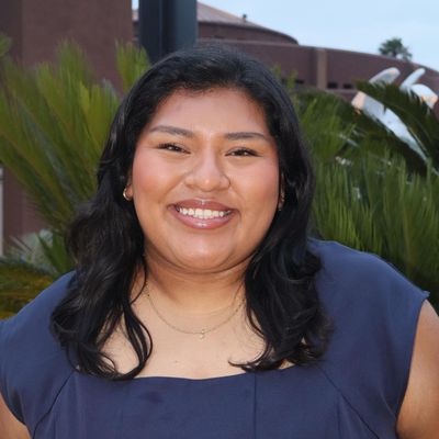 Jimena, 23