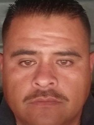 Moises Gonzalez, 39