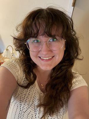 Emily, 24