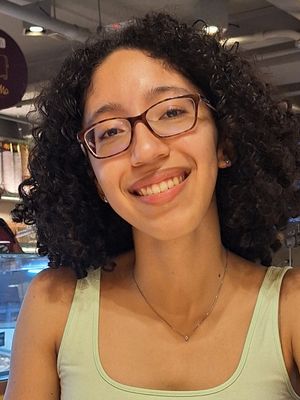 Beatriz, 21