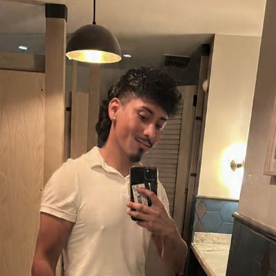 Marvin, 25