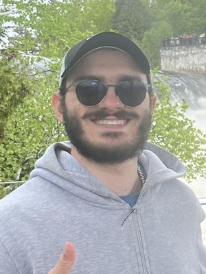 Emilio, 20