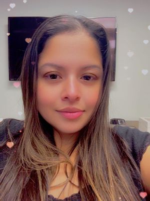 Andrea, 40