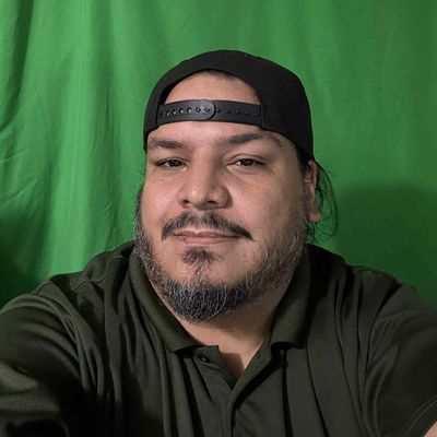 Rich, 43