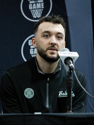 Casey, 25