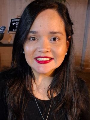Nidia, 37