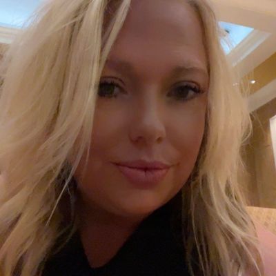 Tara, 44