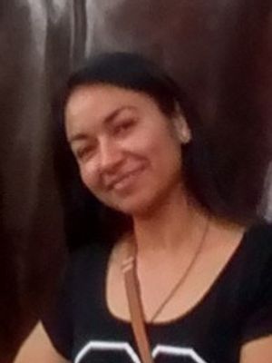 Bella, 38