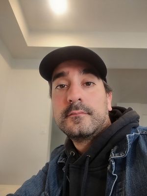 Andres, 35