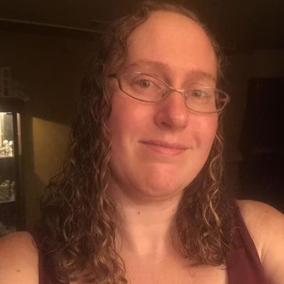 Susan, 44