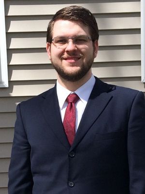 Chris, 32