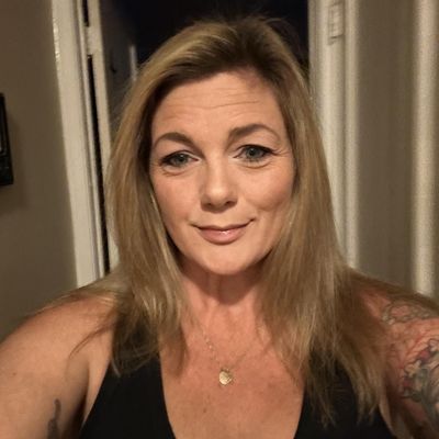 Jamie, 44