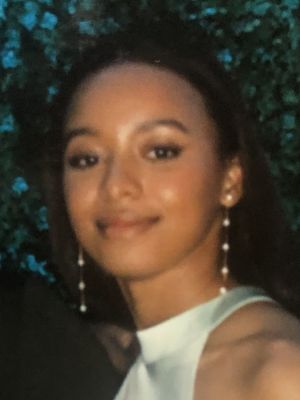Carmen, 24