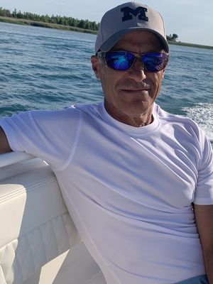 Vince, 63