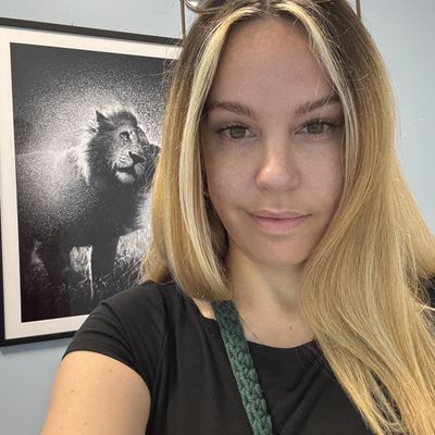 Allison, 40