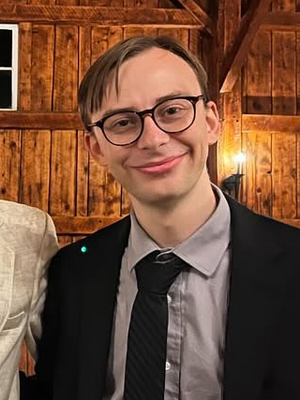 David, 25