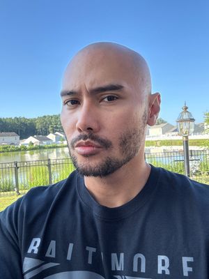 Vincent, 48