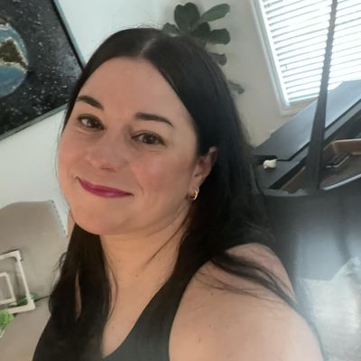 Melissa, 43