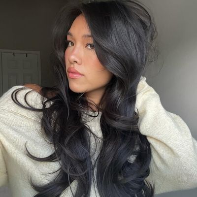 Amara, 32