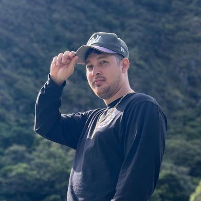 Jose, 28